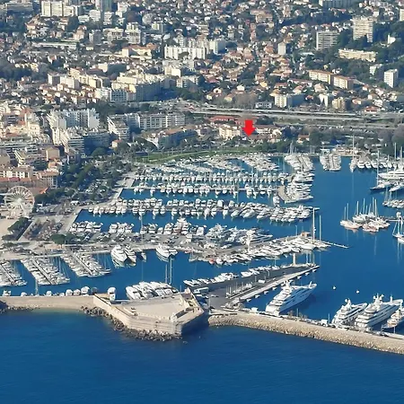 شقة Port Vauban